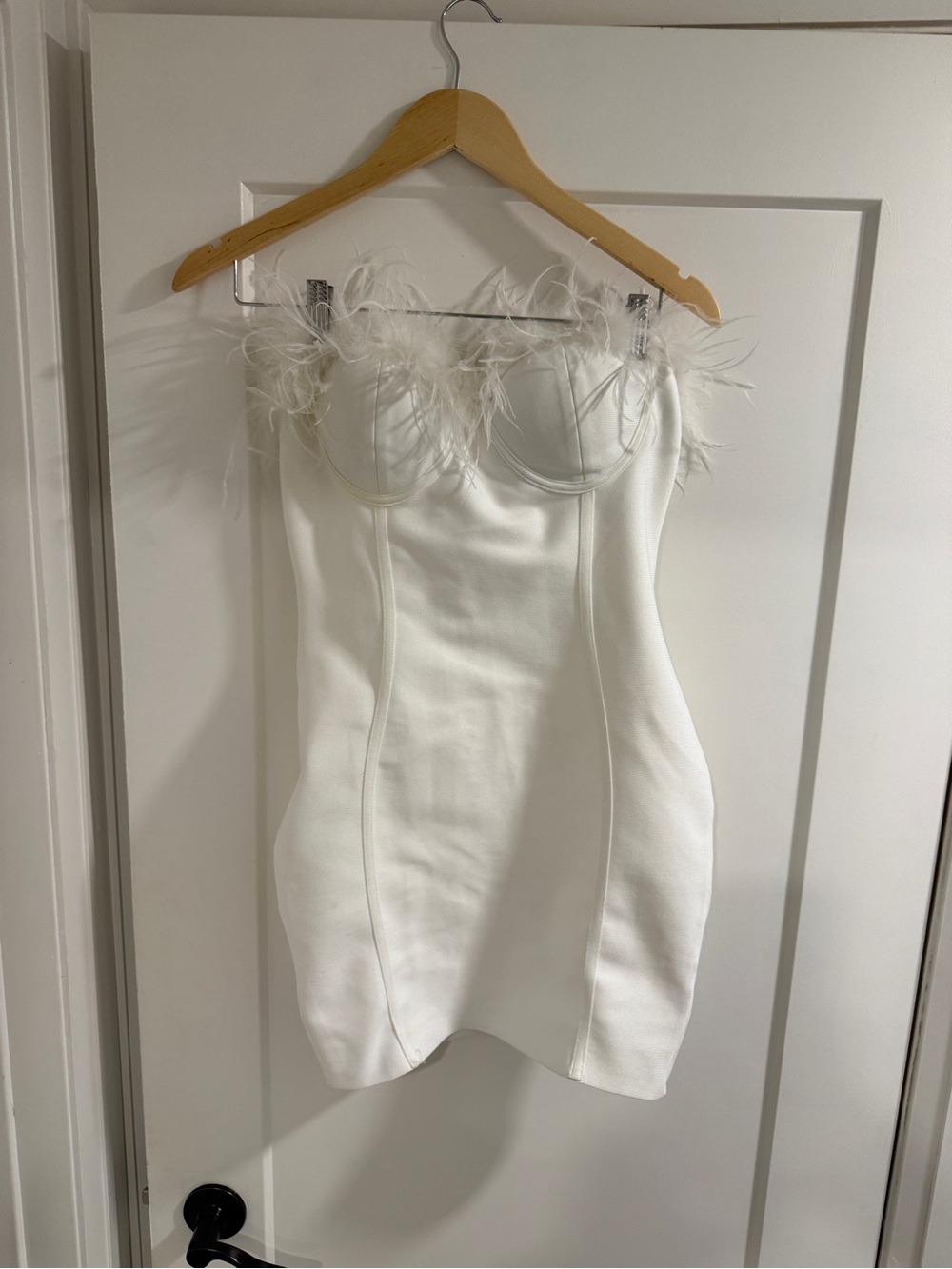 superdown White Strapless Feather-Trim Mini Dress
